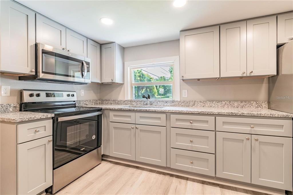 En Venta: $202,000 (2 camas, 0 baños, 1027 Pies cuadrados)