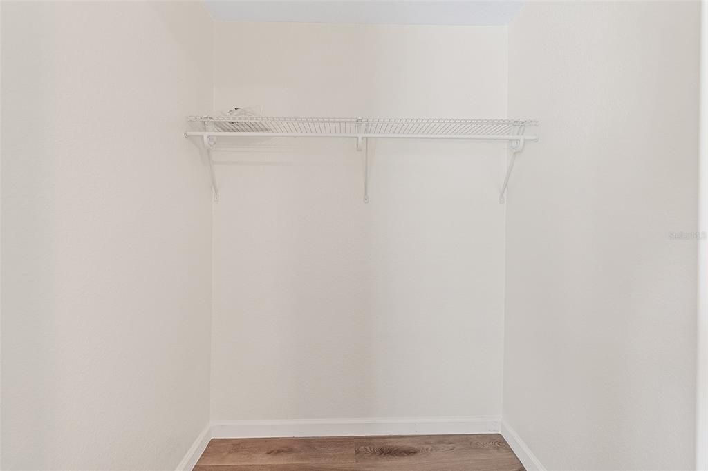 На продажу: $250,000 (3 спален, 2 ванн, 1152 Квадратных фут)