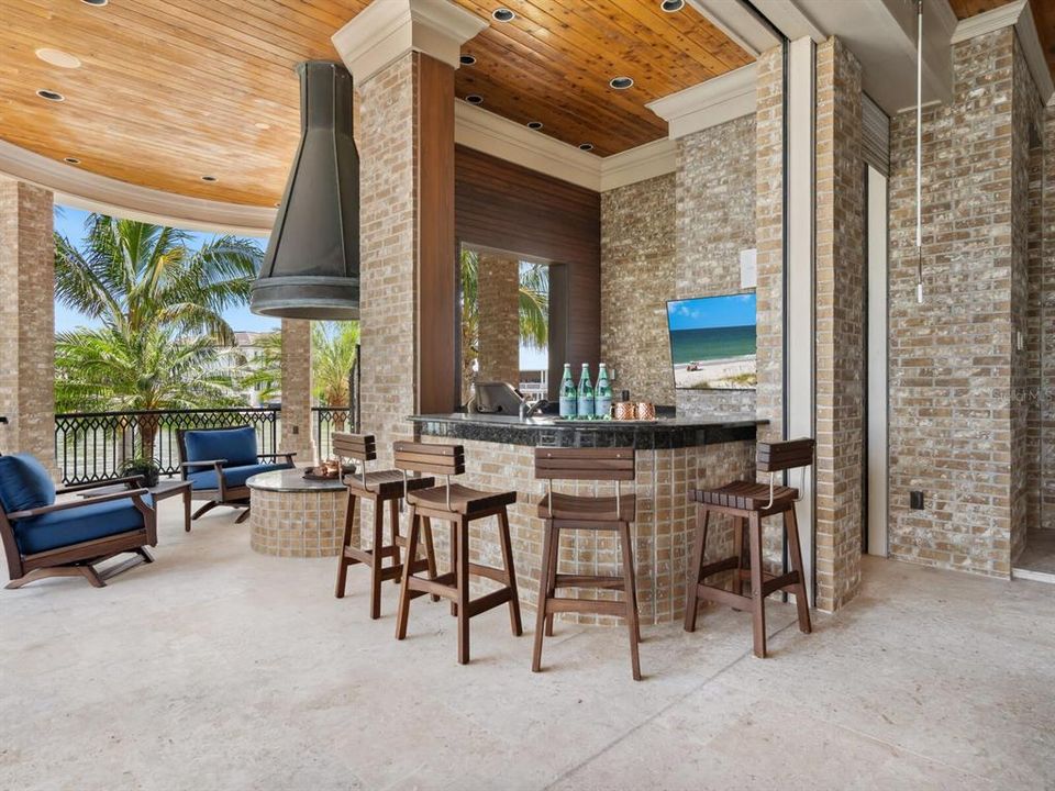 For Sale: $17,350,000 (6 beds, 7 baths, 11588 Square Feet)