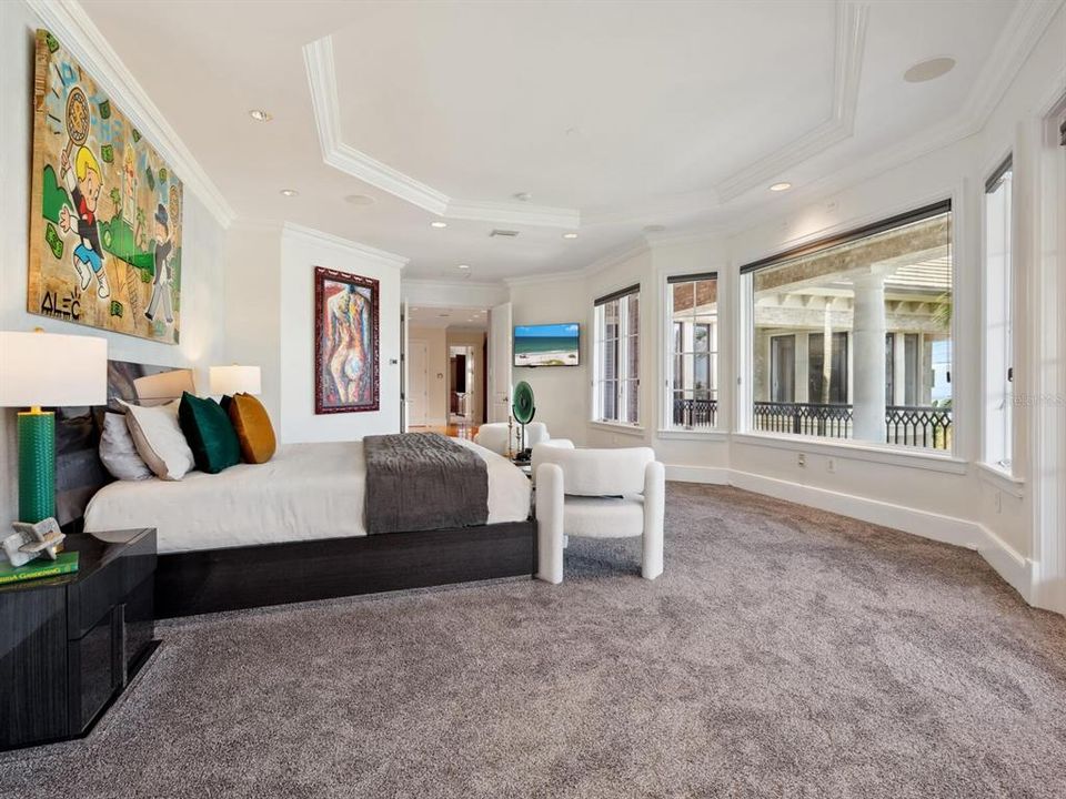 For Sale: $17,350,000 (6 beds, 7 baths, 11588 Square Feet)