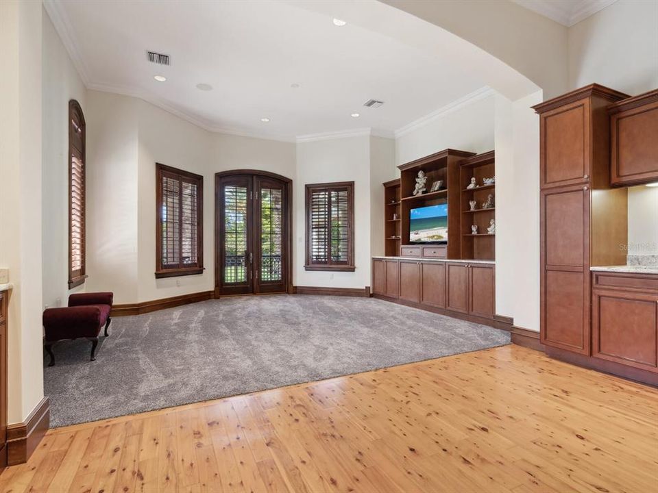 For Sale: $17,350,000 (6 beds, 7 baths, 11588 Square Feet)