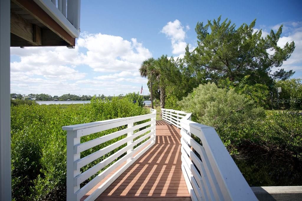 For Sale: $1,150,000 (4 beds, 3 baths, 2876 Square Feet)