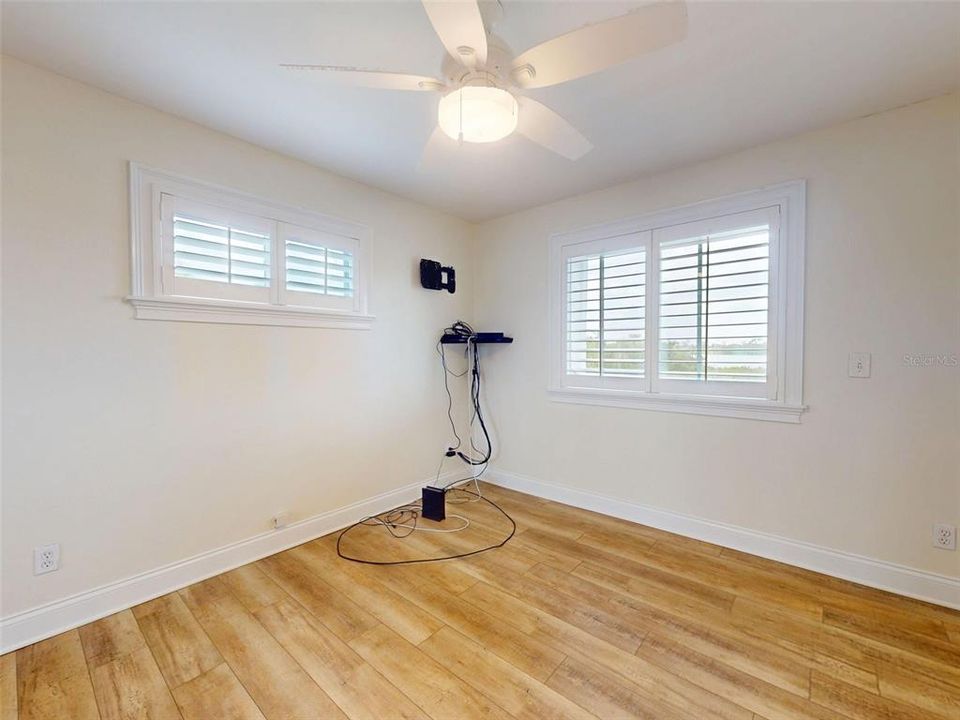 For Sale: $1,150,000 (4 beds, 3 baths, 2876 Square Feet)