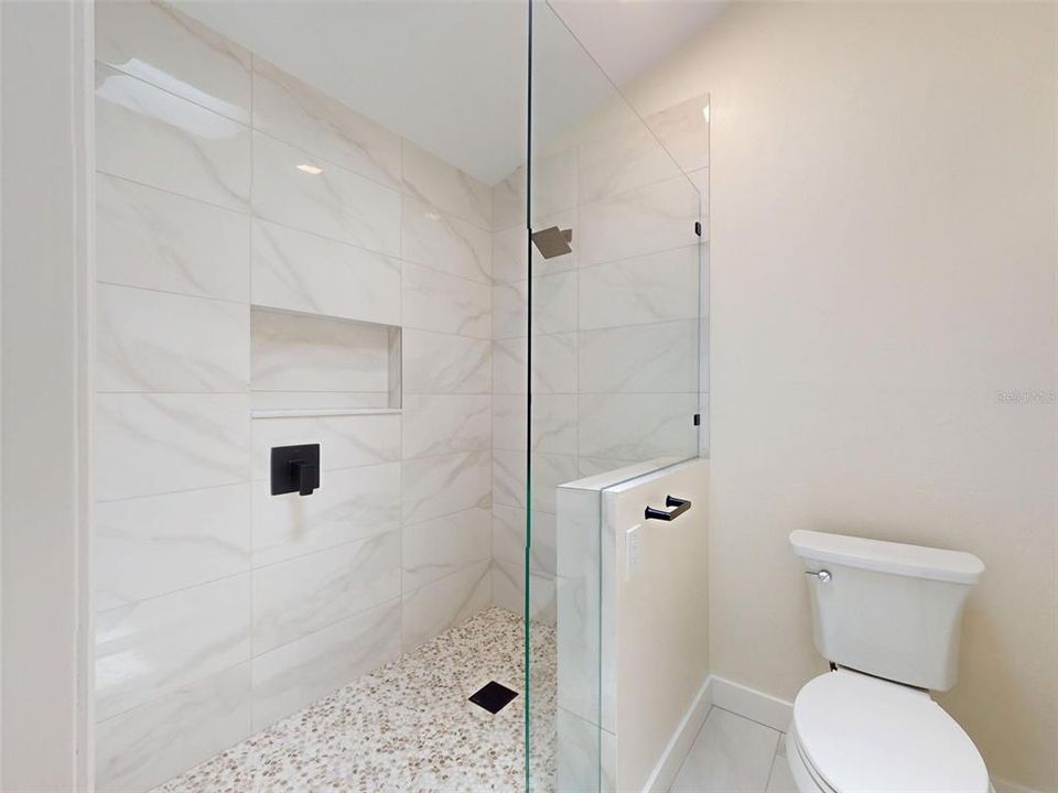 For Sale: $1,150,000 (4 beds, 3 baths, 2876 Square Feet)