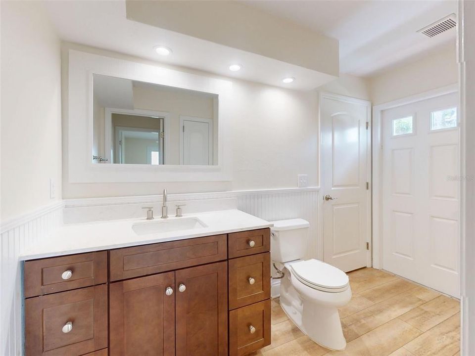 For Sale: $1,150,000 (4 beds, 3 baths, 2876 Square Feet)