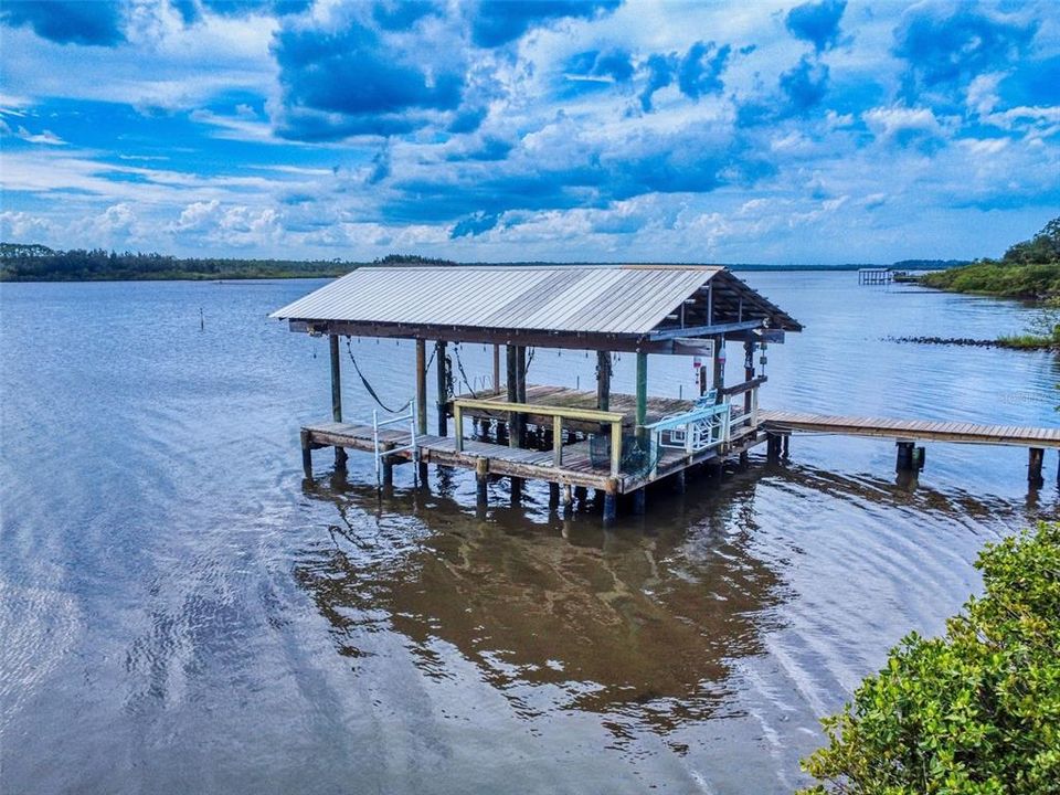 For Sale: $1,150,000 (4 beds, 3 baths, 2876 Square Feet)