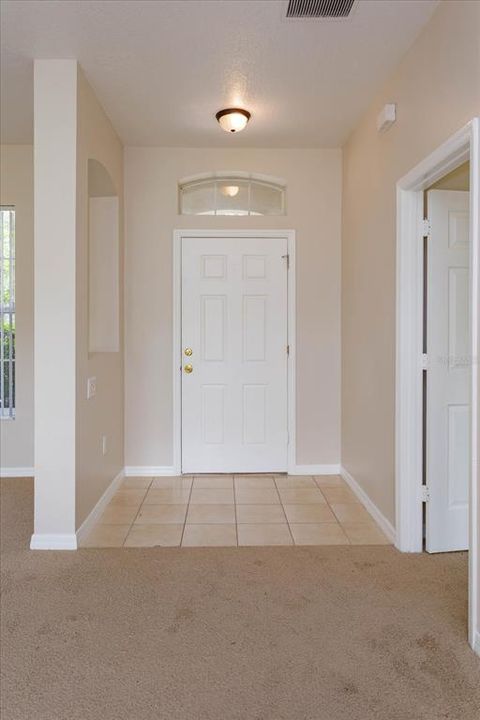 合同活跃: $339,900 (4 贝兹, 2 浴室, 1980 平方英尺)