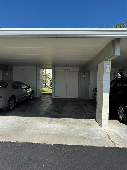 Под контрактом: $89,900 (2 спален, 2 ванн, 919 Квадратных фут)