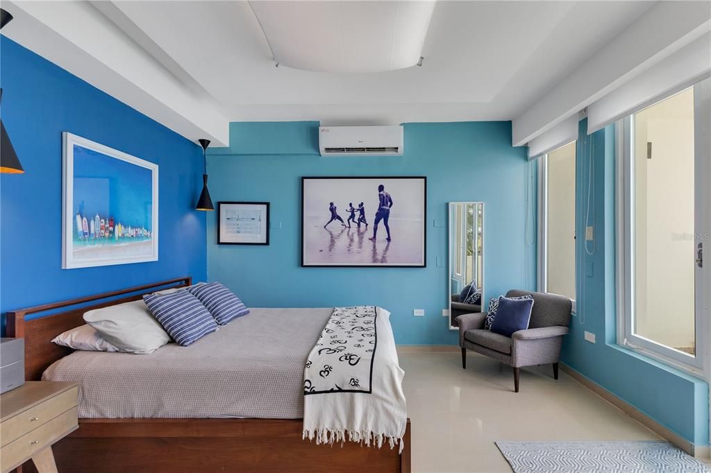 For Sale: $1,450,000 (4 beds, 3 baths, 3047 Square Feet)