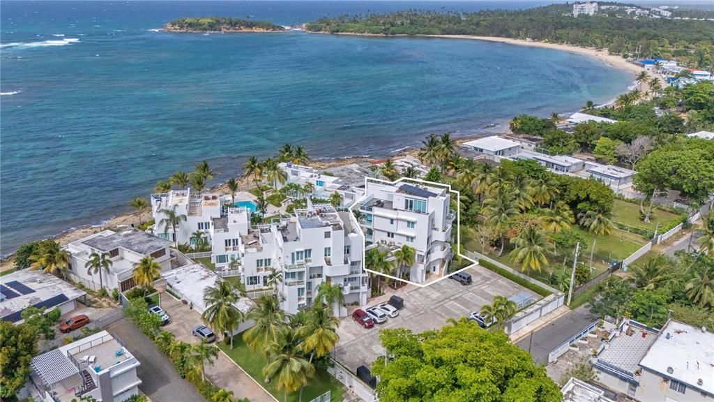 For Sale: $1,450,000 (4 beds, 3 baths, 3047 Square Feet)