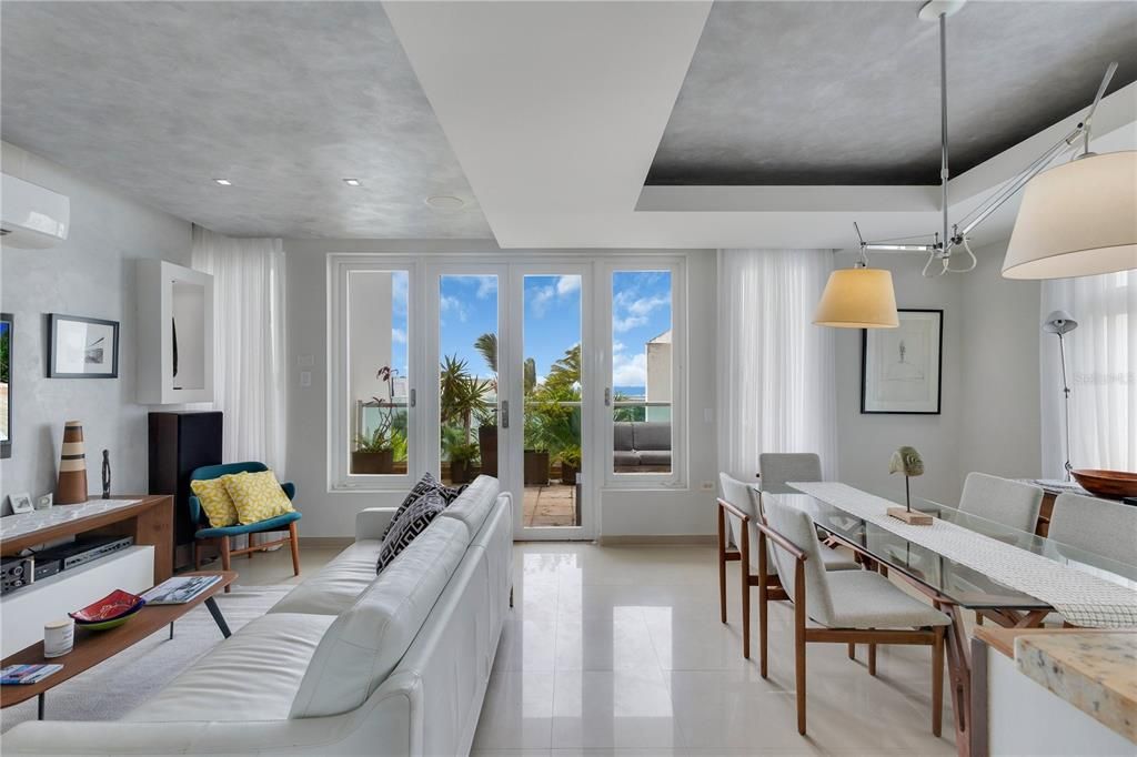 For Sale: $1,450,000 (4 beds, 3 baths, 3047 Square Feet)