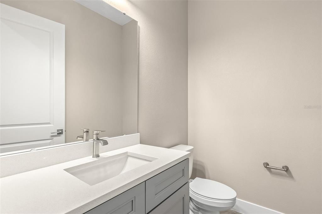 For Sale: $554,900 (5 beds, 3 baths, 2980 Square Feet)