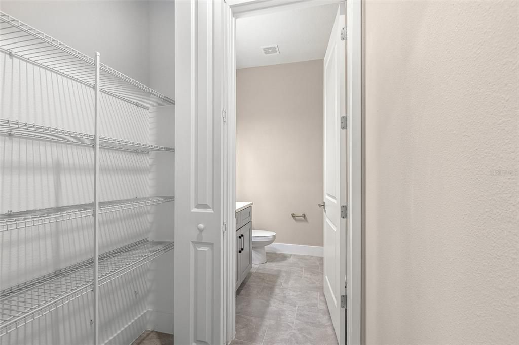 For Sale: $554,900 (5 beds, 3 baths, 2980 Square Feet)