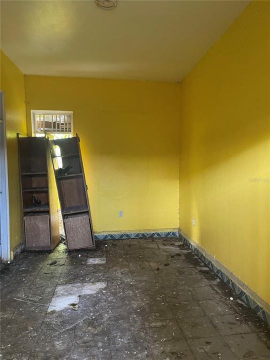 合同活跃: $124,900 (0 贝兹, 0 浴室, 0 平方英尺)