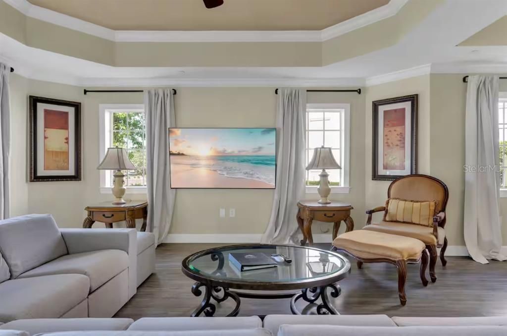 待售: $370,000 (3 贝兹, 3 浴室, 1686 平方英尺)