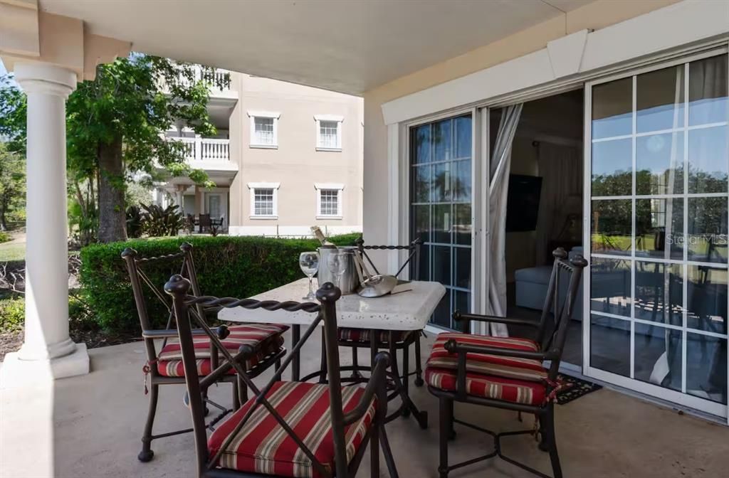 待售: $370,000 (3 贝兹, 3 浴室, 1686 平方英尺)