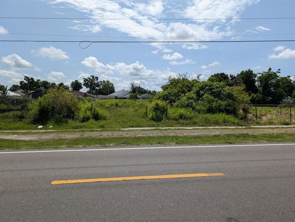 Под контрактом: $105,000 (0.15 acres)