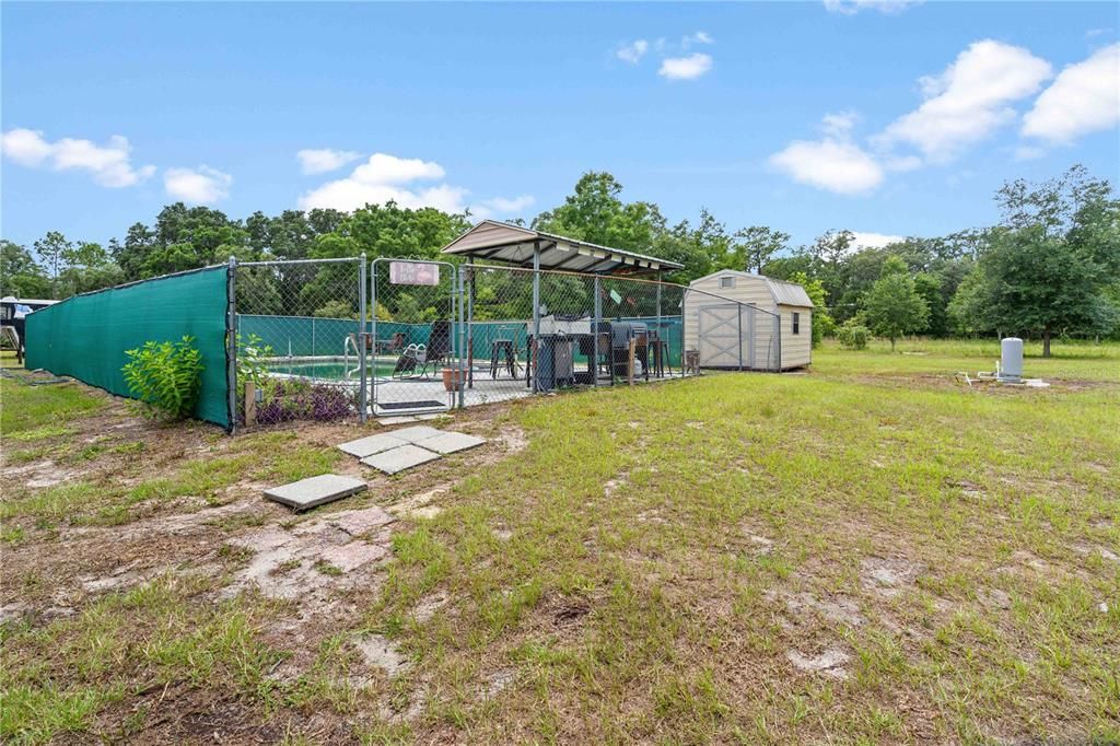 For Sale: $239,000 (2 beds, 1 baths, 960 Square Feet)