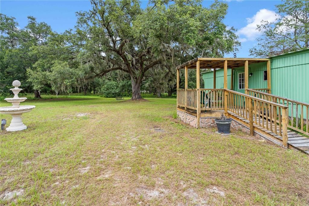 For Sale: $239,000 (2 beds, 1 baths, 960 Square Feet)