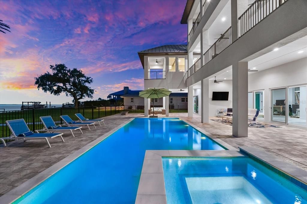 For Sale: $3,990,000 (4 beds, 4 baths, 3669 Square Feet)