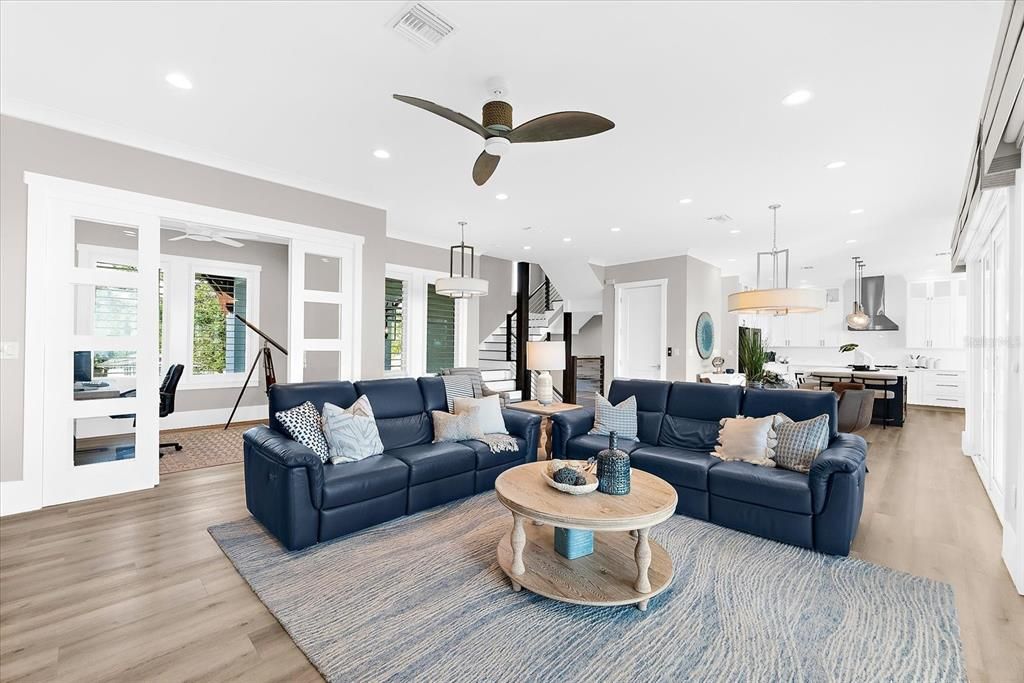 For Sale: $3,990,000 (4 beds, 4 baths, 3669 Square Feet)