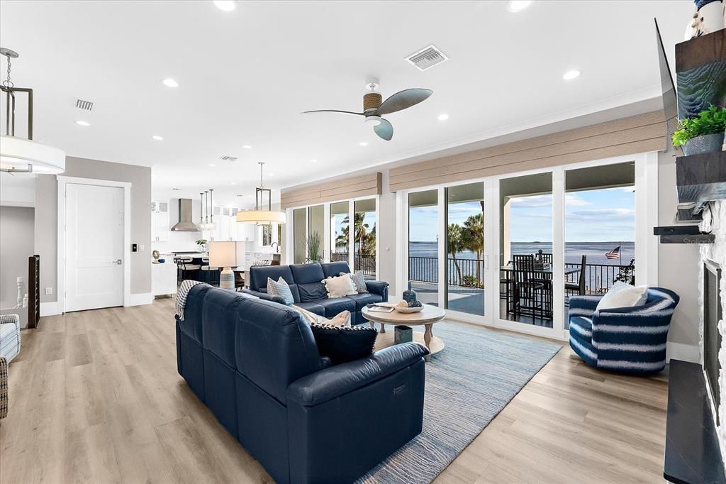 For Sale: $3,990,000 (4 beds, 4 baths, 3669 Square Feet)