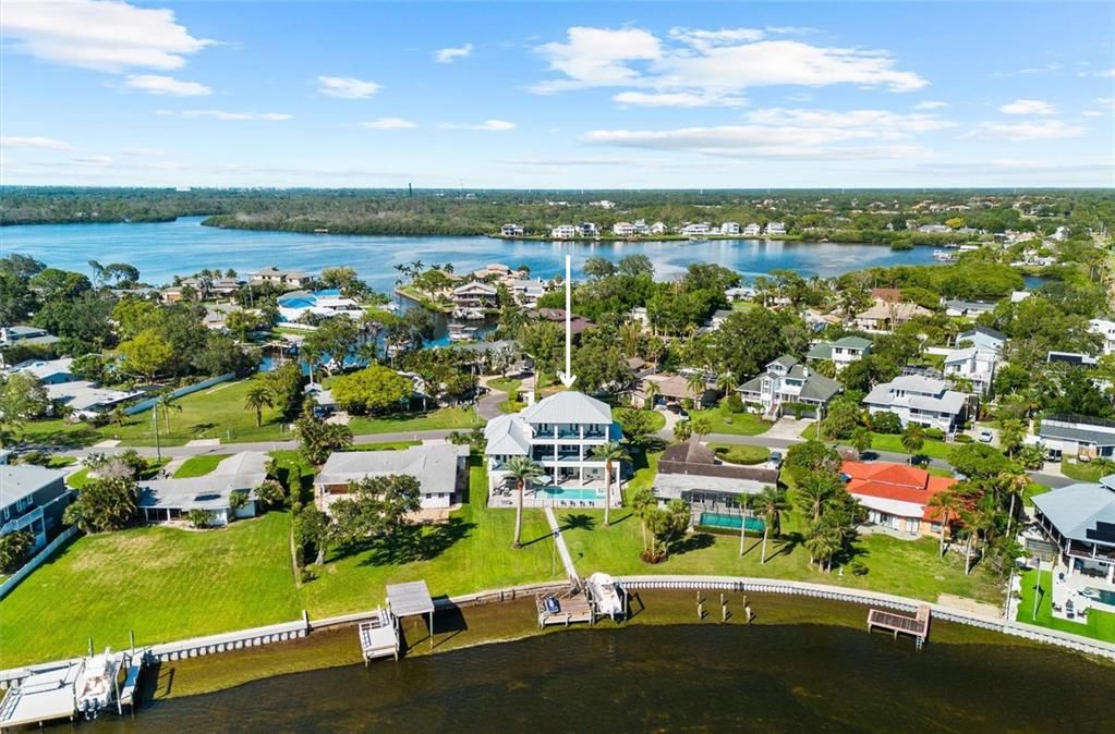 For Sale: $3,990,000 (4 beds, 4 baths, 3669 Square Feet)