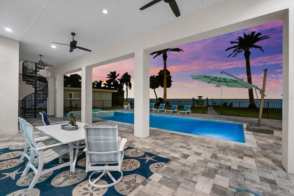 For Sale: $3,990,000 (4 beds, 4 baths, 3669 Square Feet)