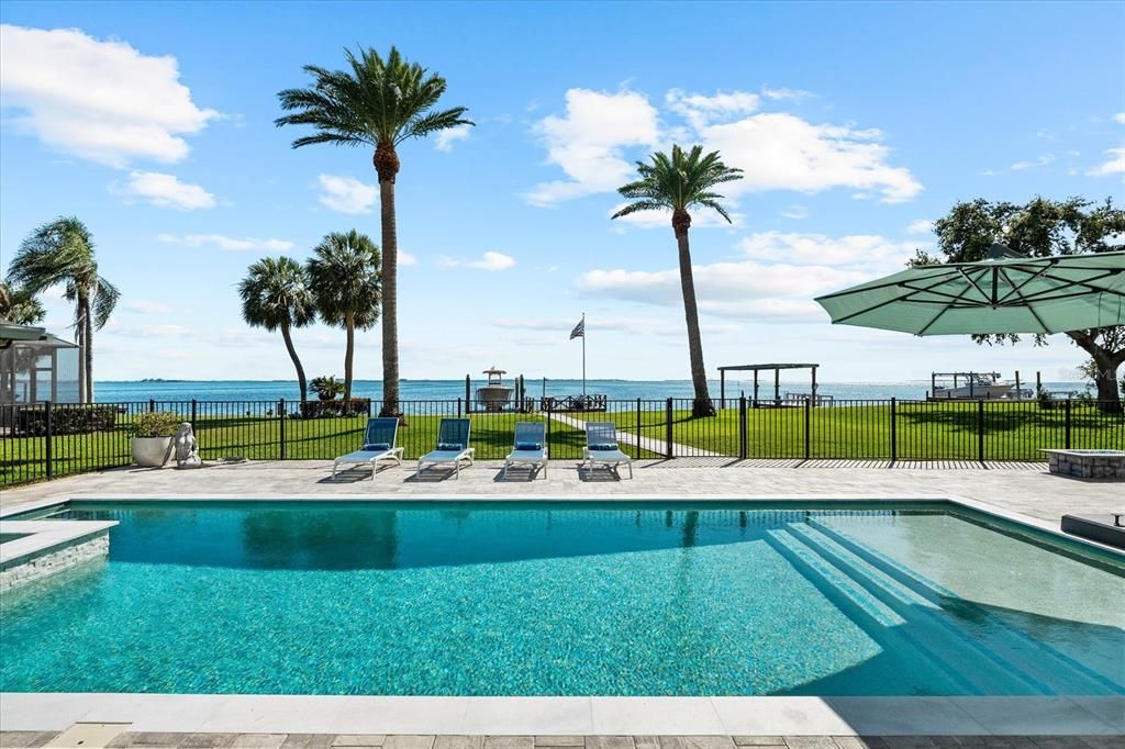 For Sale: $3,990,000 (4 beds, 4 baths, 3669 Square Feet)