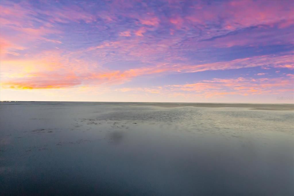 For Sale: $3,990,000 (4 beds, 4 baths, 3669 Square Feet)