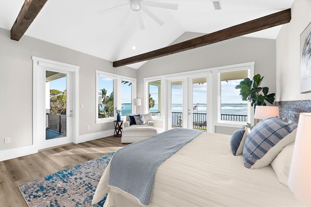 For Sale: $3,990,000 (4 beds, 4 baths, 3669 Square Feet)