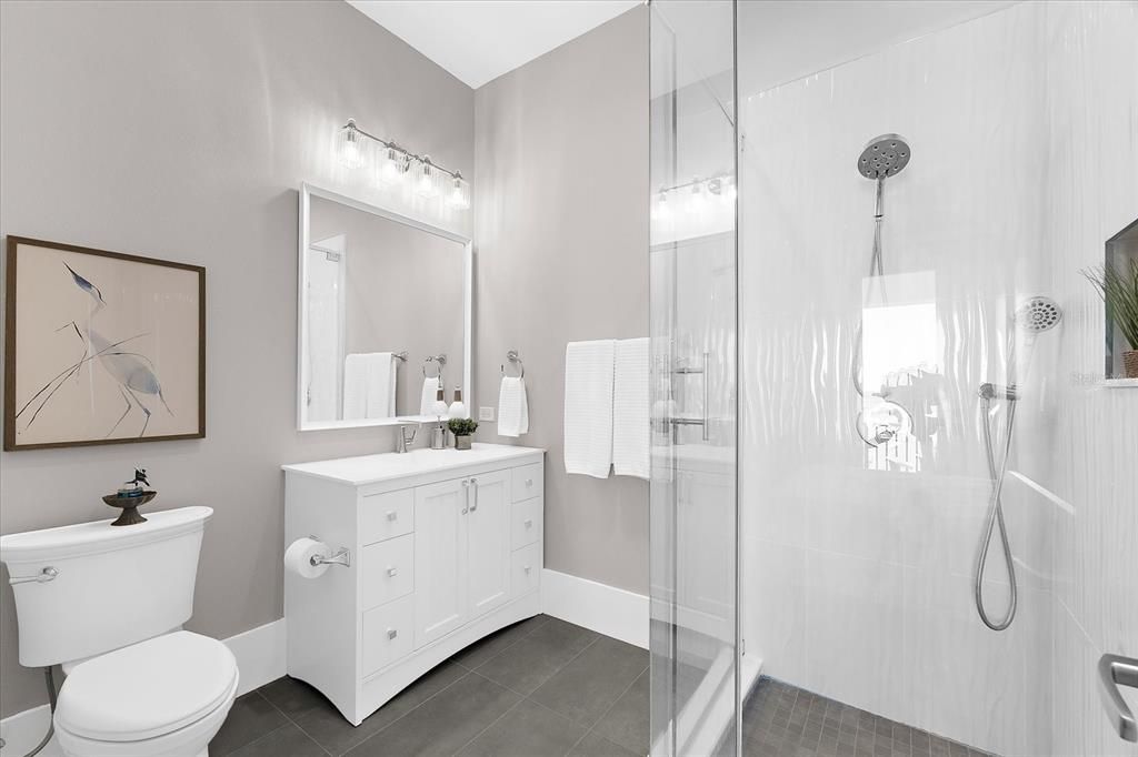 For Sale: $3,990,000 (4 beds, 4 baths, 3669 Square Feet)