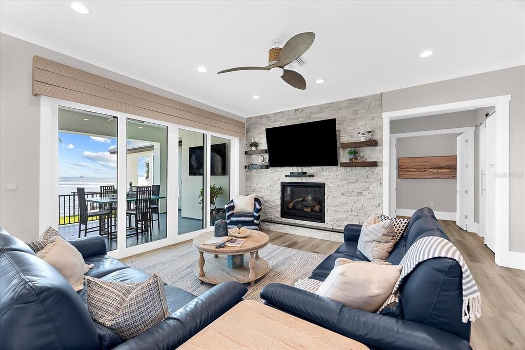 For Sale: $3,990,000 (4 beds, 4 baths, 3669 Square Feet)