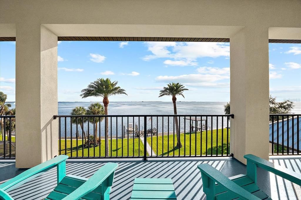 For Sale: $3,990,000 (4 beds, 4 baths, 3669 Square Feet)