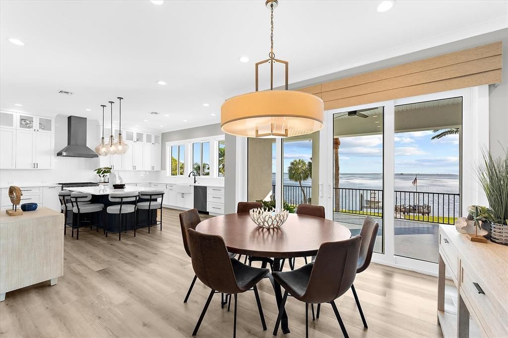 For Sale: $3,990,000 (4 beds, 4 baths, 3669 Square Feet)