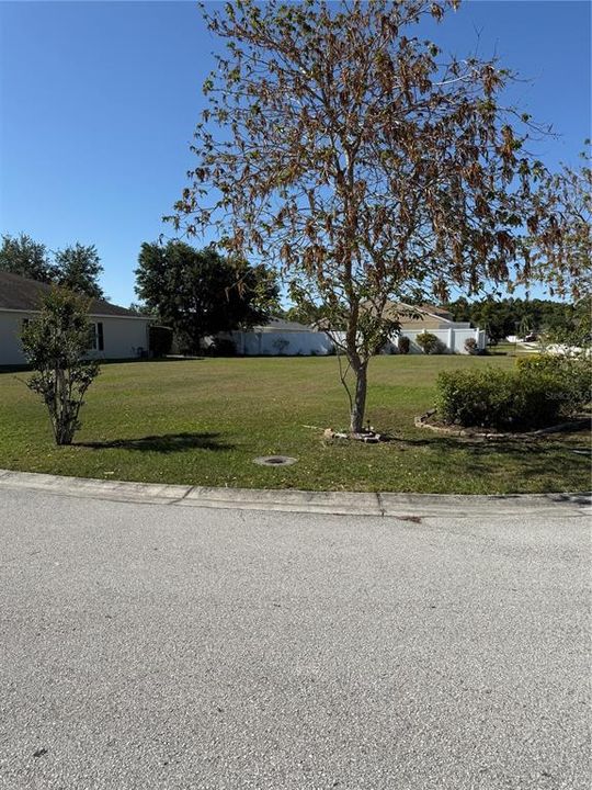 待售: $84,900 (0.19 acres)