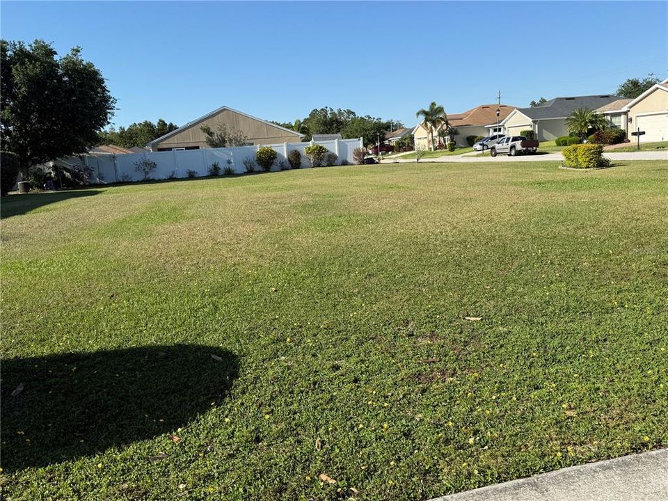 待售: $84,900 (0.19 acres)