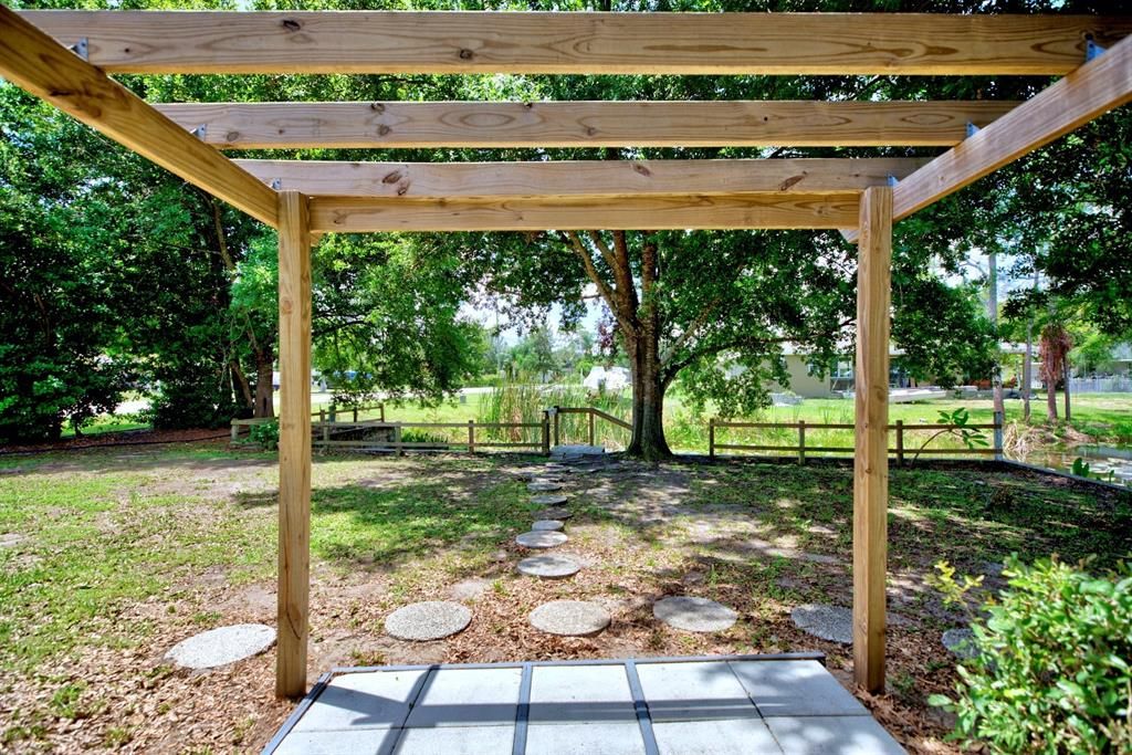 待售: $349,000 (3 贝兹, 2 浴室, 1920 平方英尺)