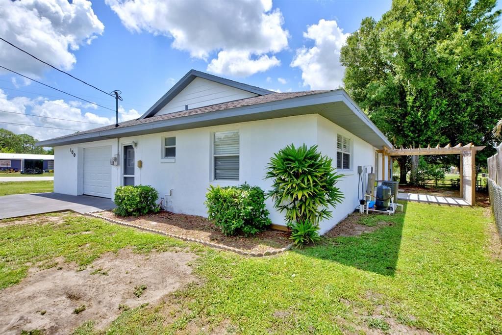 待售: $349,000 (3 贝兹, 2 浴室, 1920 平方英尺)