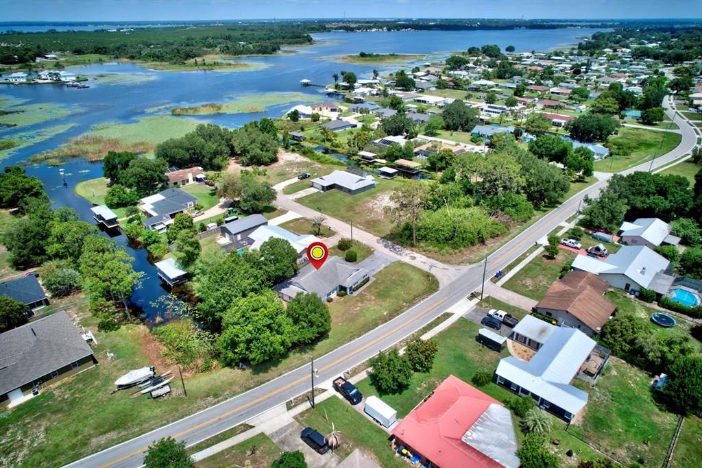 待售: $349,000 (3 贝兹, 2 浴室, 1920 平方英尺)