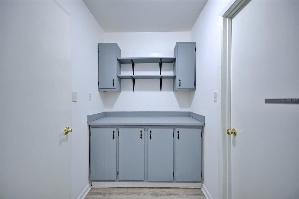 待售: $349,000 (3 贝兹, 2 浴室, 1920 平方英尺)