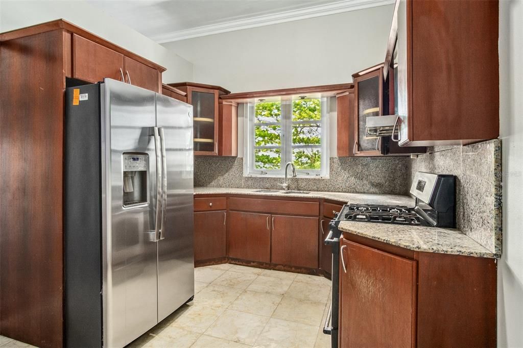 En Venta: $1,250,000 (6 camas, 5 baños, 6011 Pies cuadrados)