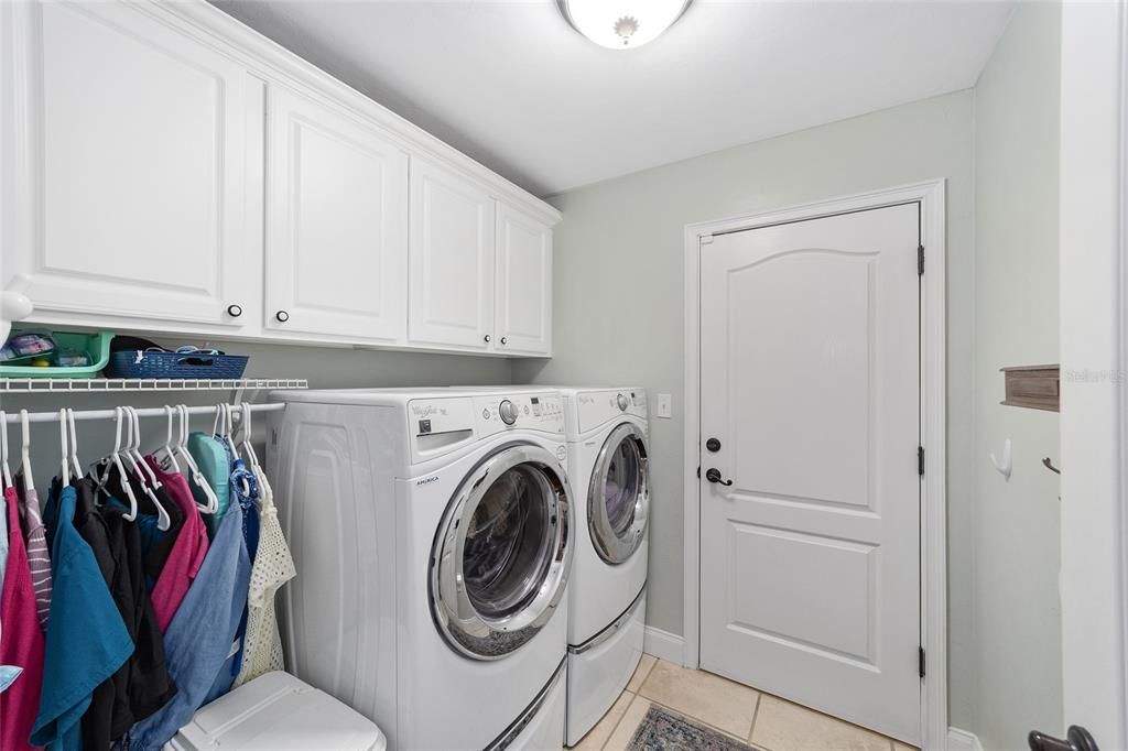 待售: $589,000 (4 贝兹, 3 浴室, 2863 平方英尺)