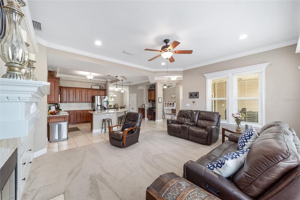 待售: $589,000 (4 贝兹, 3 浴室, 2863 平方英尺)