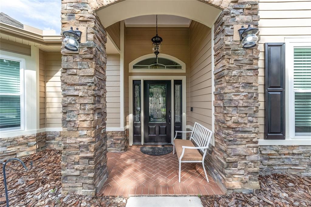 待售: $589,000 (4 贝兹, 3 浴室, 2863 平方英尺)