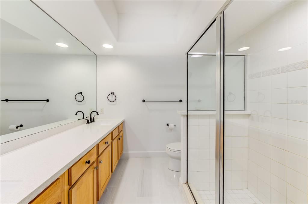 В аренду: $5,975 (3 спален, 3 ванн, 2510 Квадратных фут)