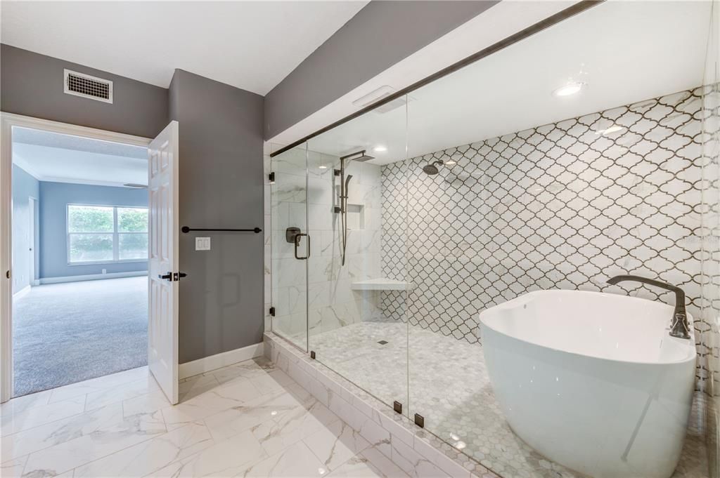 В аренду: $5,975 (3 спален, 3 ванн, 2510 Квадратных фут)