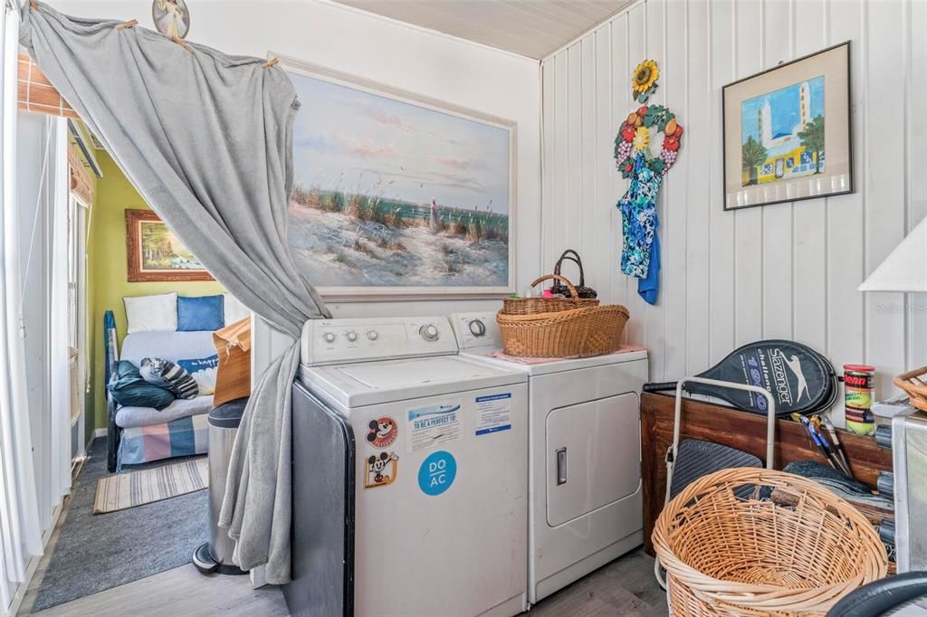 待售: $94,900 (1 贝兹, 1 浴室, 635 平方英尺)