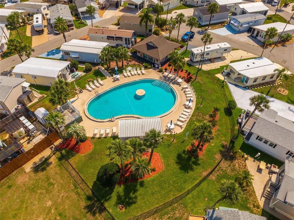 待售: $94,900 (1 贝兹, 1 浴室, 635 平方英尺)