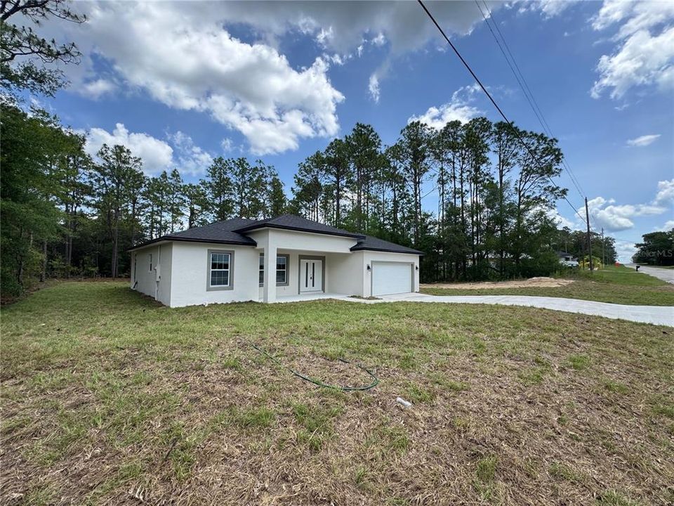 На продажу: $282,000 (3 спален, 2 ванн, 1529 Квадратных фут)